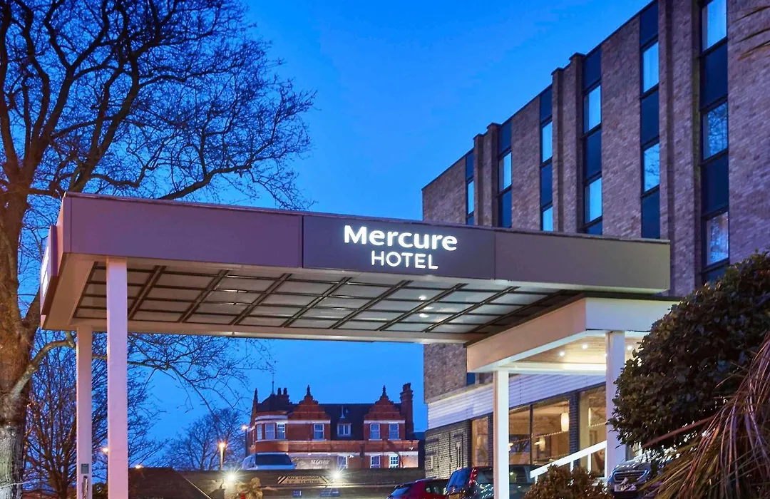 Mercure Nottingham Sherwood-1